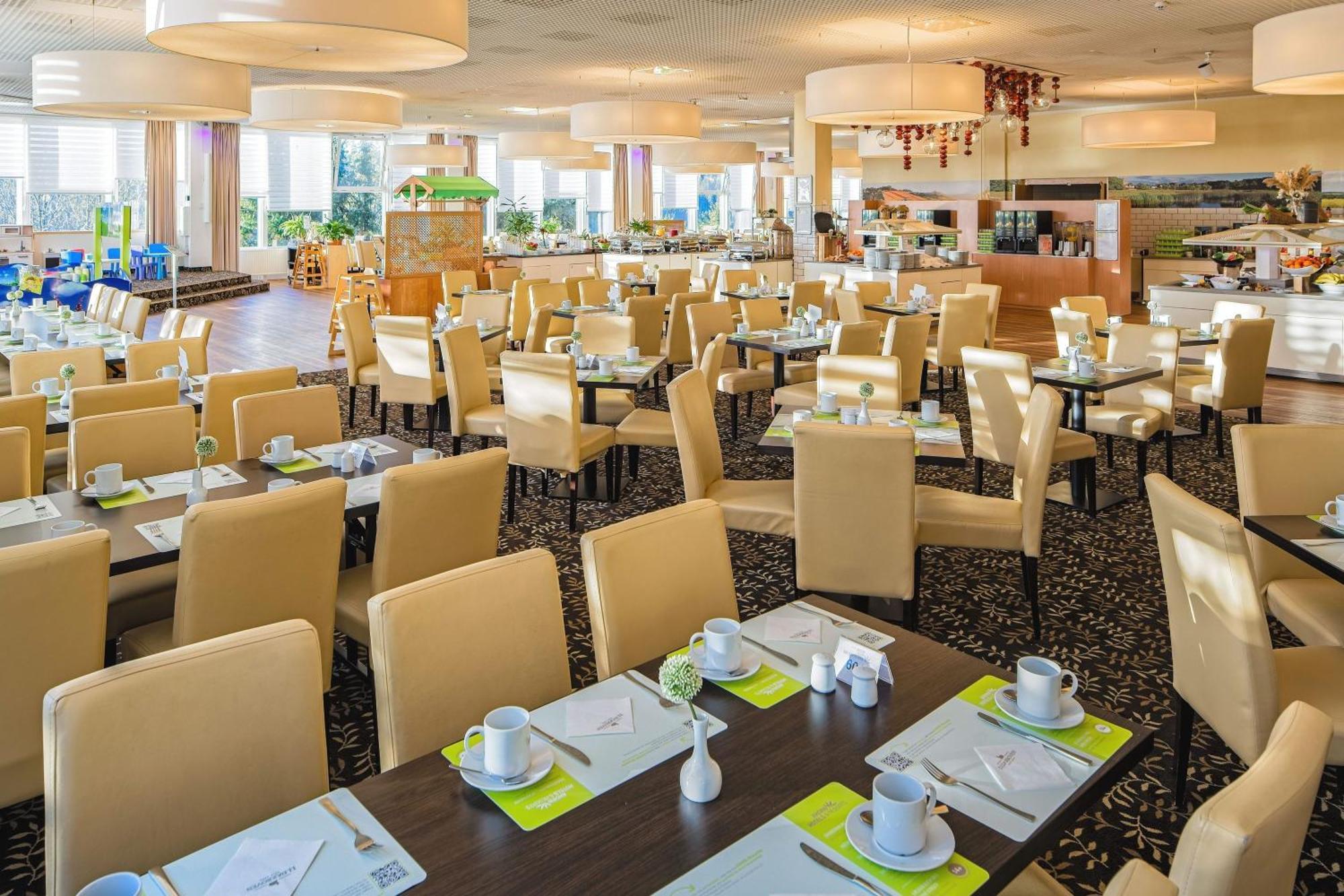 Ahorn Hotel Am Fichtelberg Обервиезентал Екстериор снимка